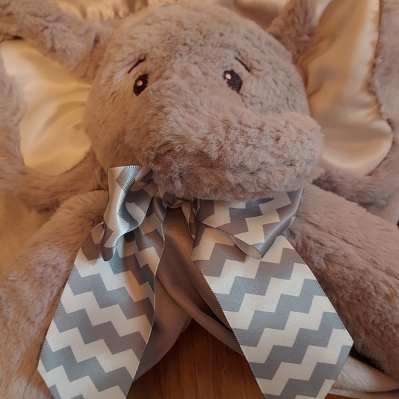 Bearington Baby Lil' Spout Snuggler Gray Elephant Security Blanket Lovey - Picture 4 of 9
